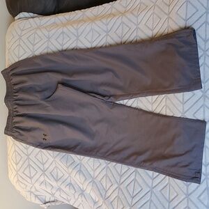 UnderArmour like NEW! Men's lightweight athletic pants, gray, pockets, sz large